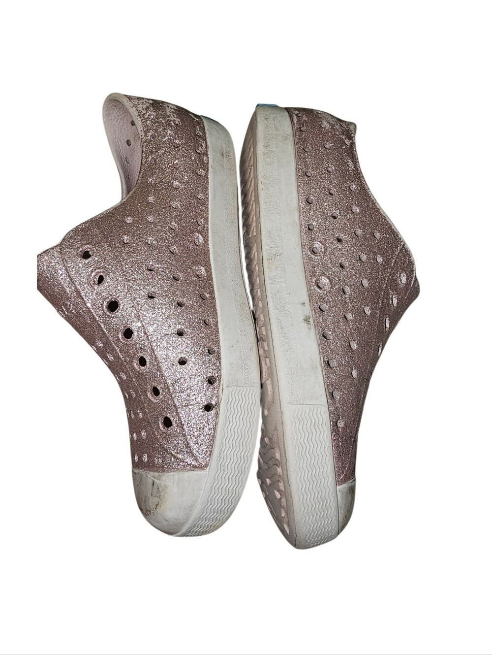 Native Shoes - Picture 2 of 6